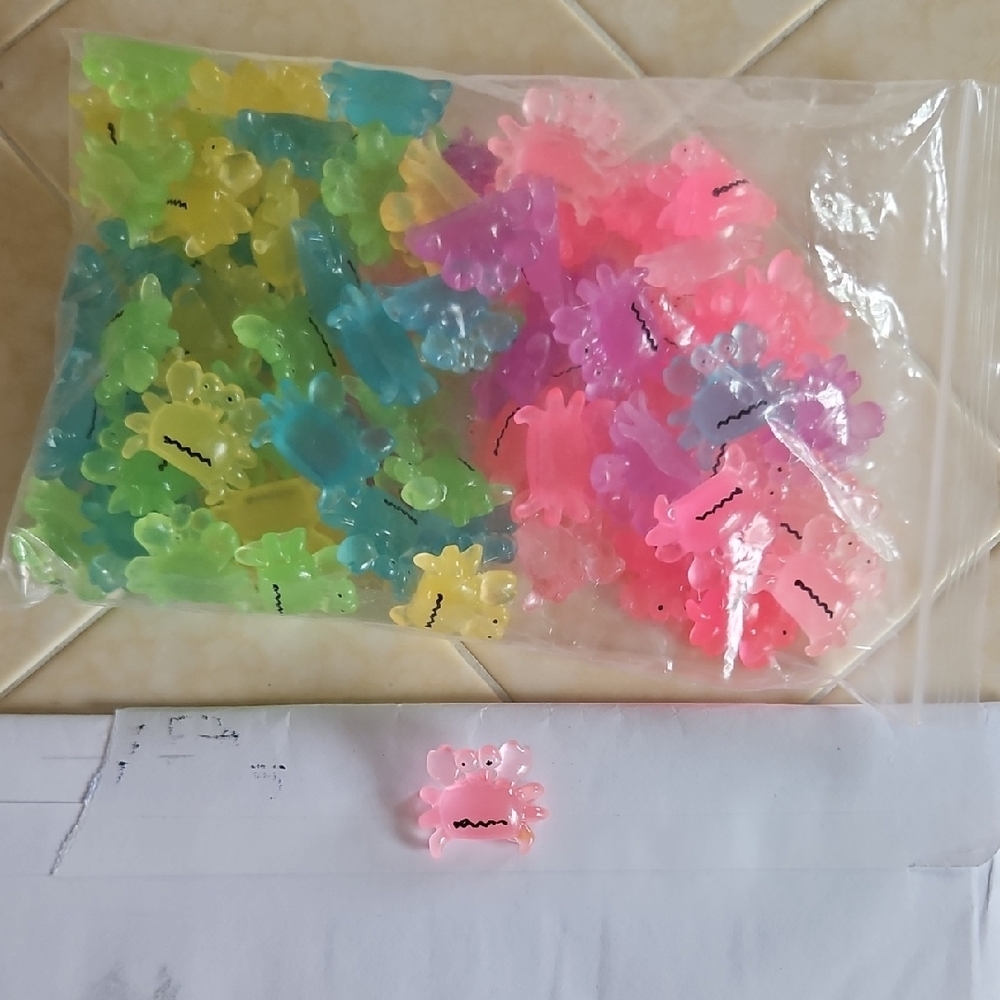 Colorful Crabs - Picture 3 of 3